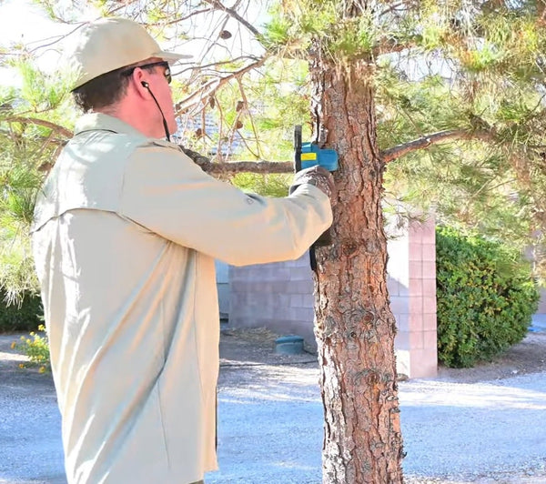 Mini Cordless Chainsaw Pro